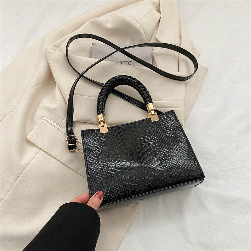 Snake Pattern Shoulder Bag