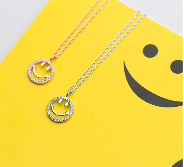 Smiley necklace